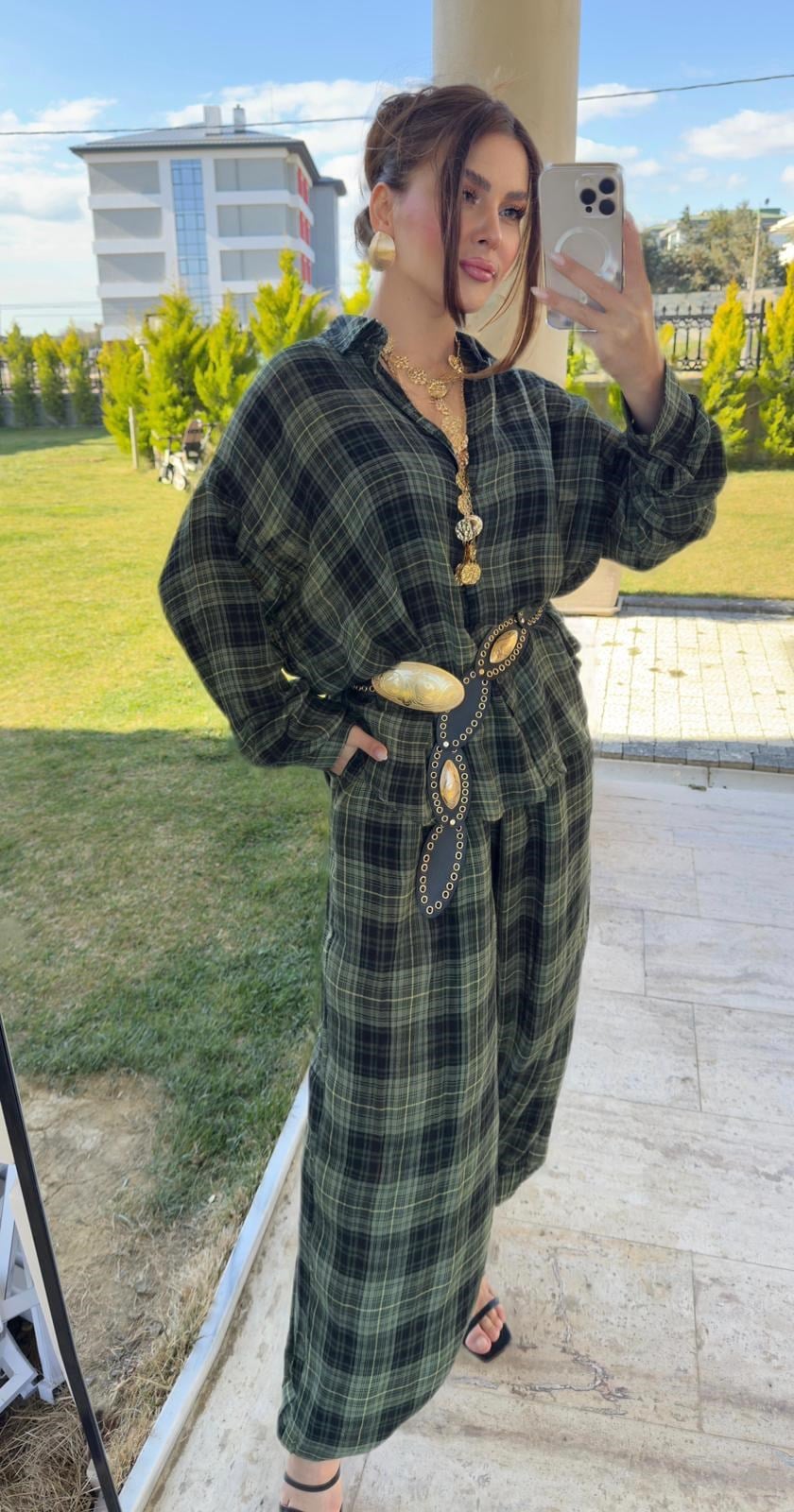 Ekoseli İpek Takım