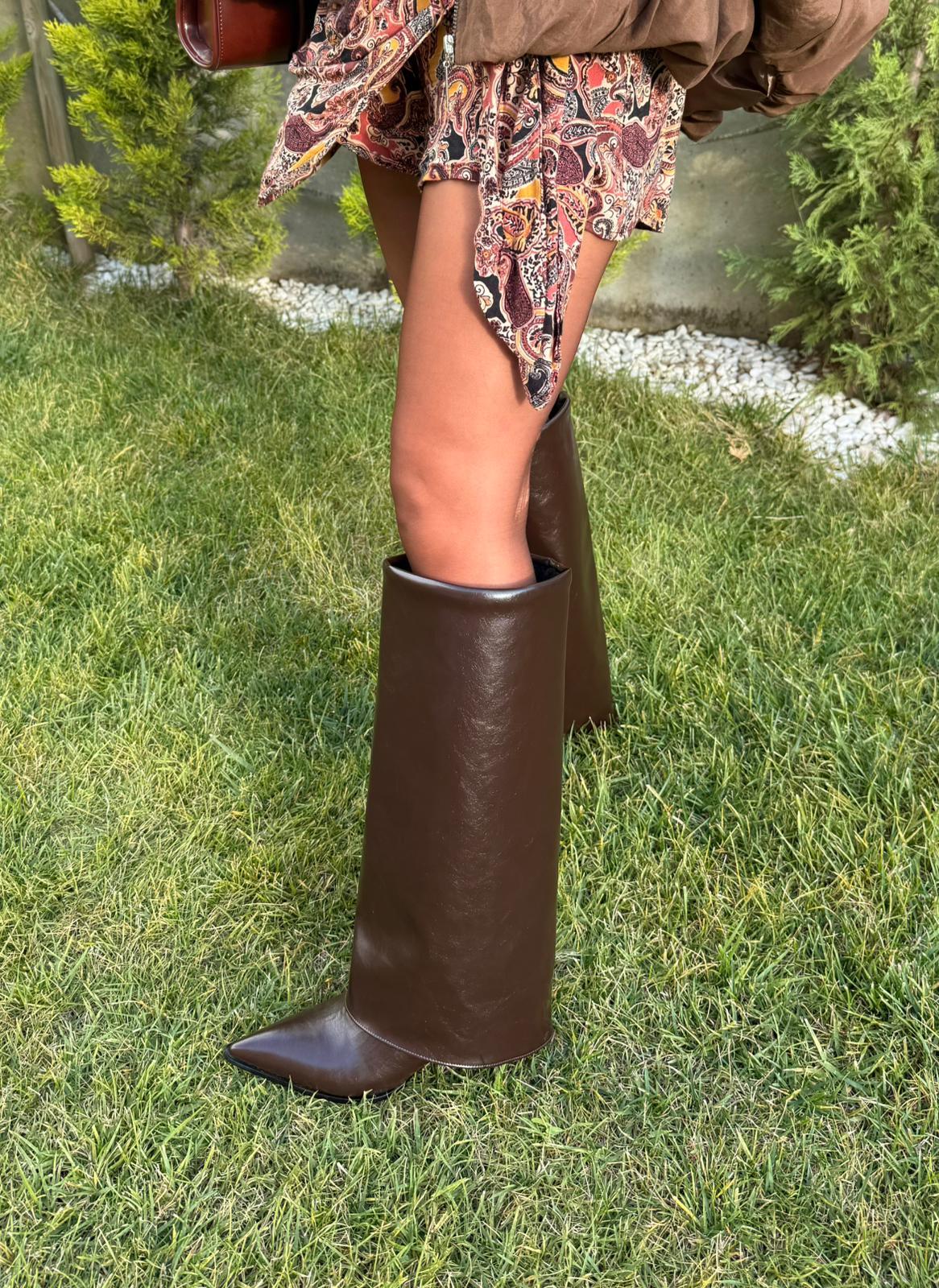 KÖRÜKLÜ ÇİZME