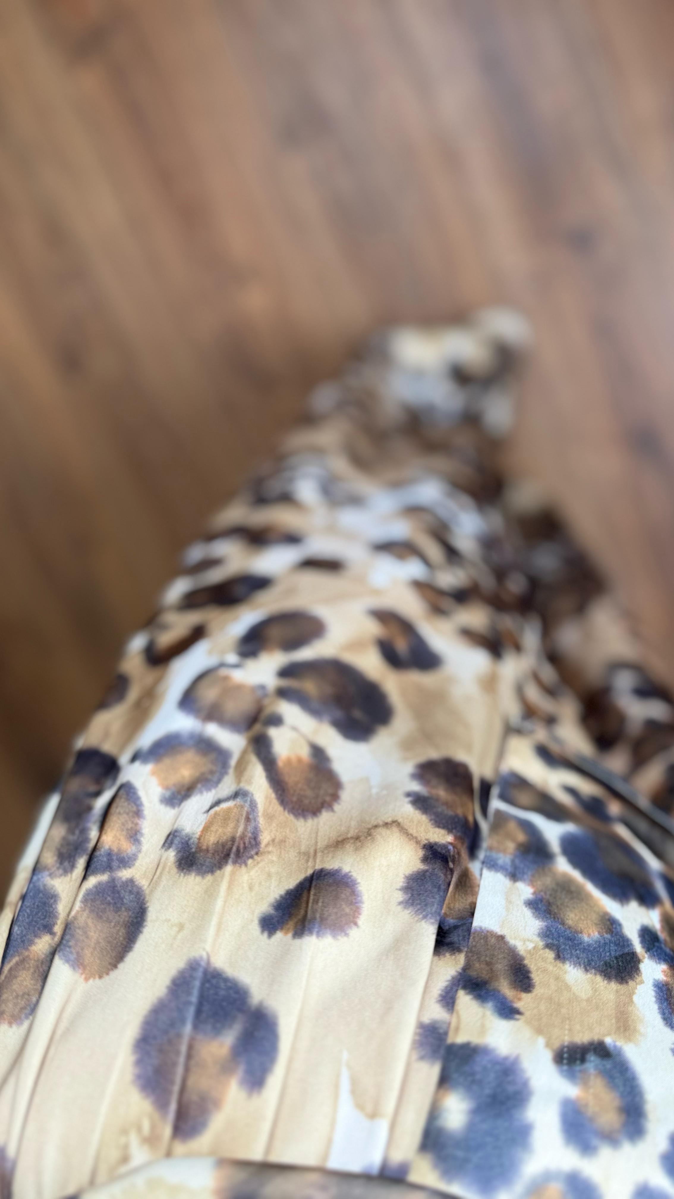 LEOPAR DESENLİ TASARIM TAKIM