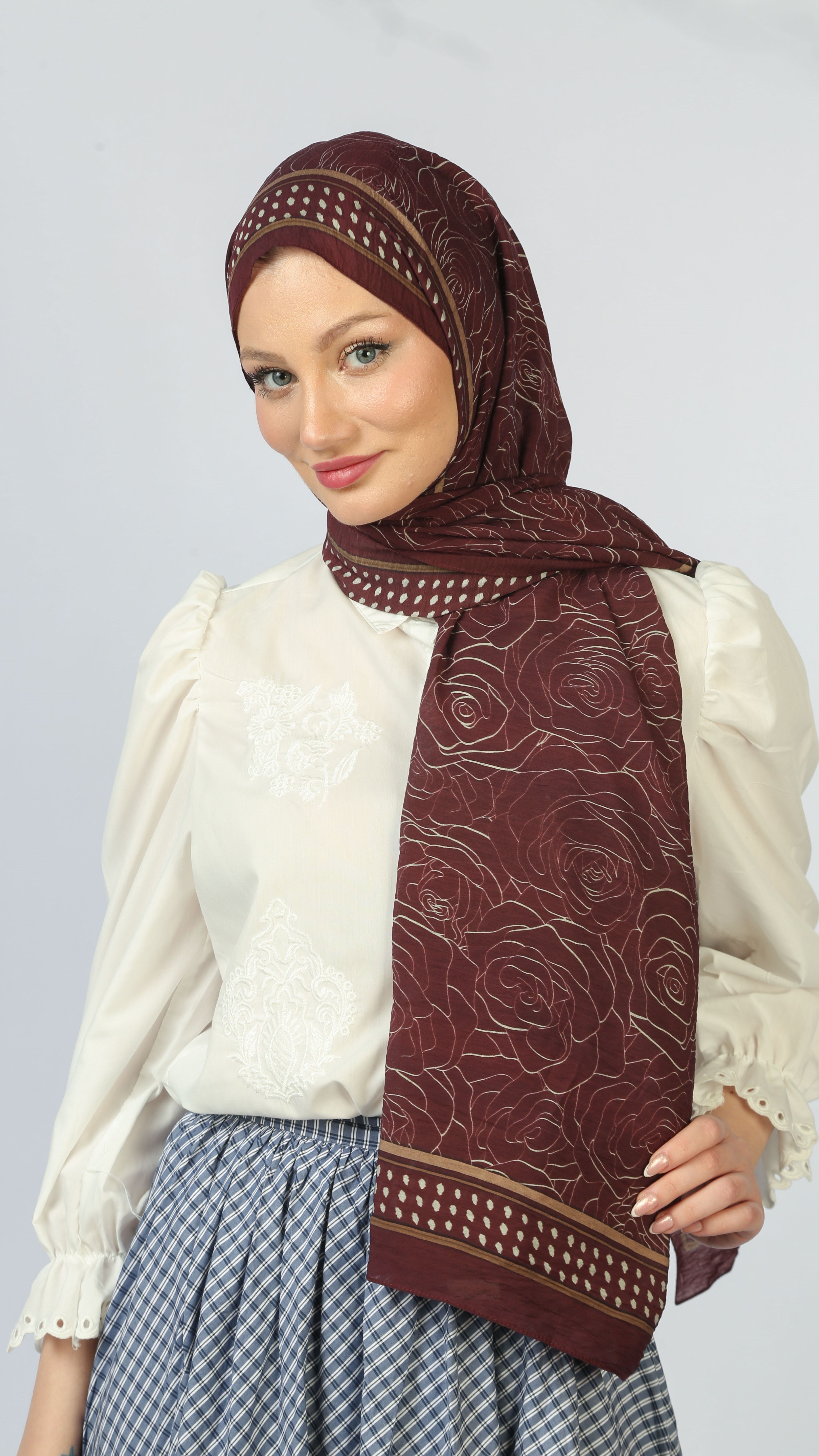 ELARA DESEN ŞAL-MÜRDÜM