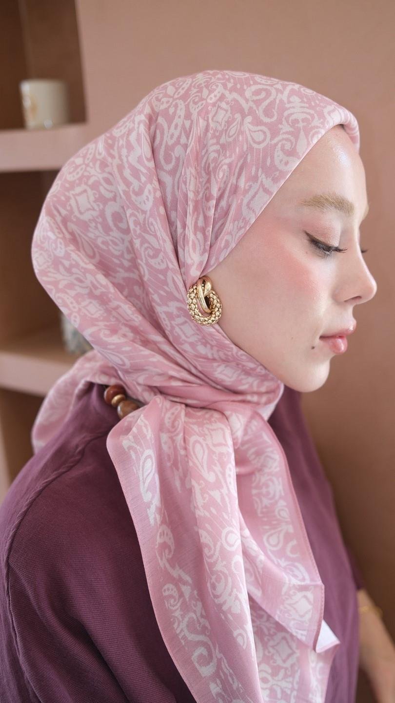 ELOURA DESEN EŞARP PEMBE-1