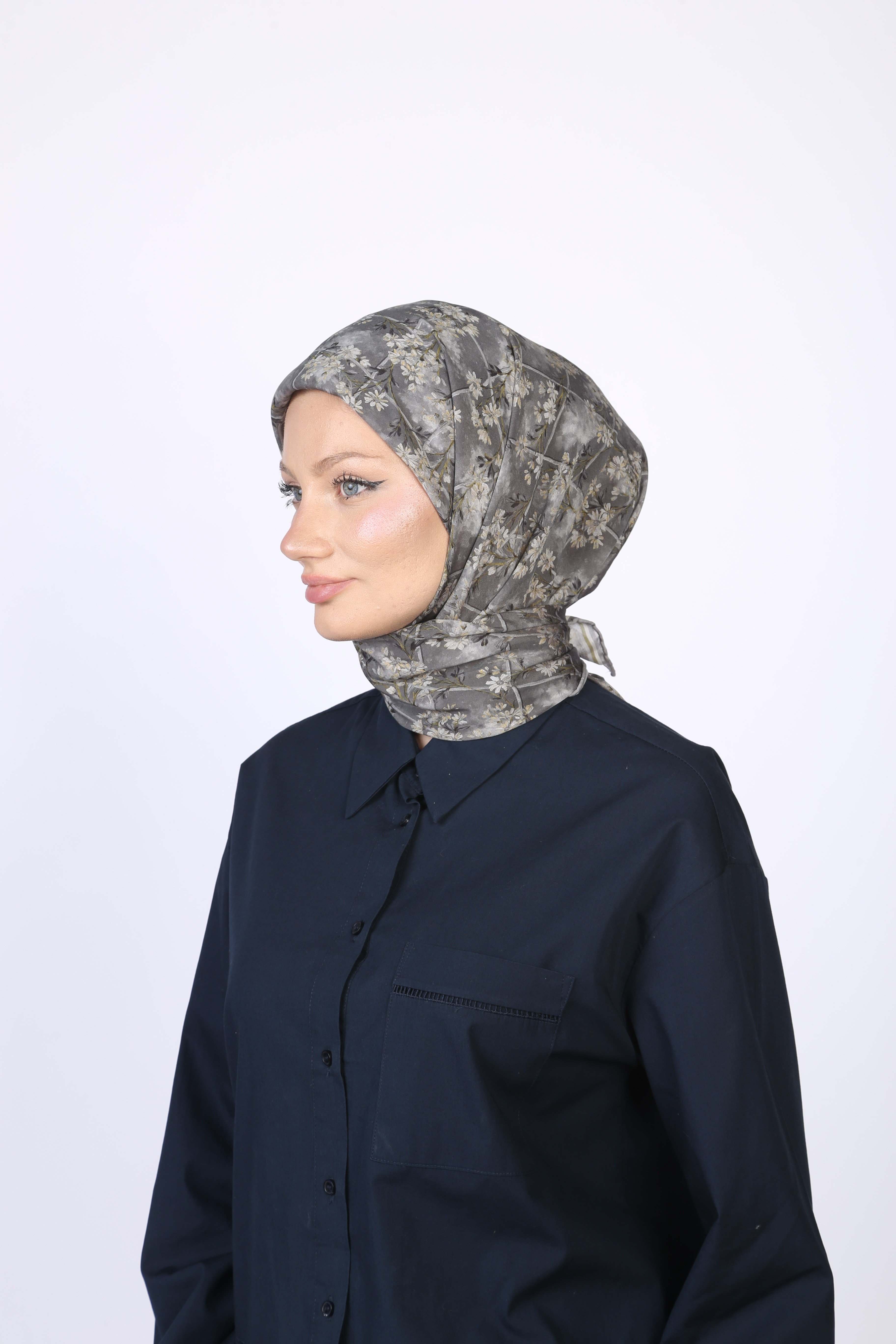 Gardenia Desen Eşarp Gri