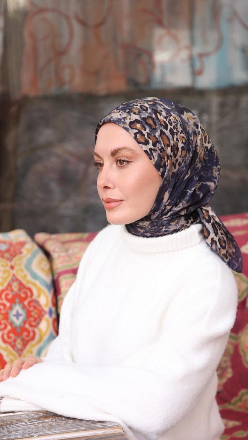LEONE DESEN EŞARP LACİVERT