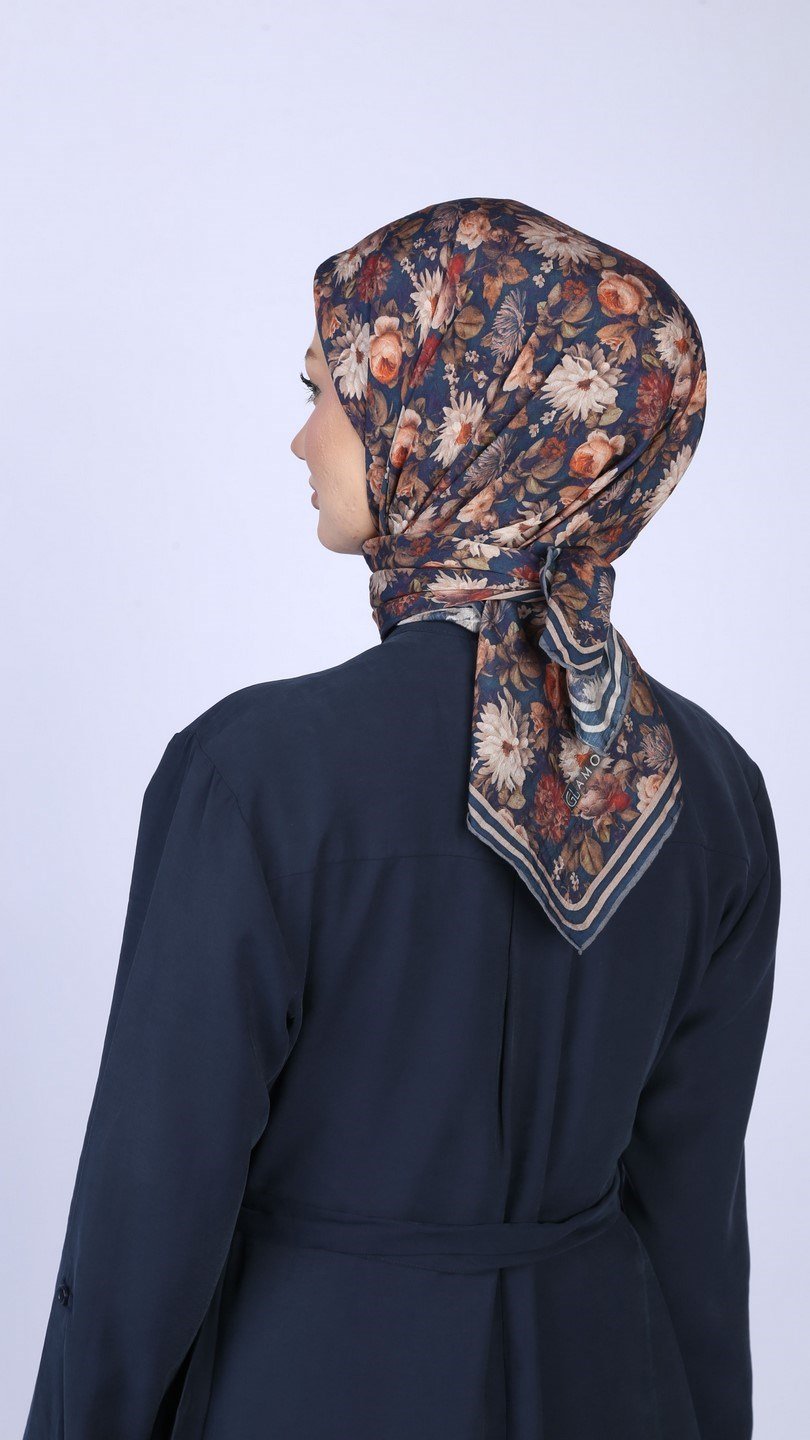 MYSTİC GARDEN DESEN EŞARP LACİVERT