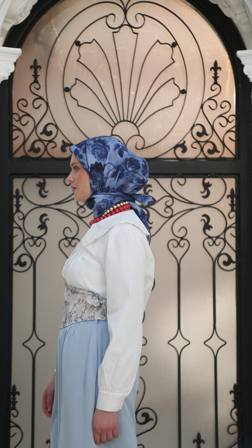 ROZA DESEN EŞARP CANLI MAVİ