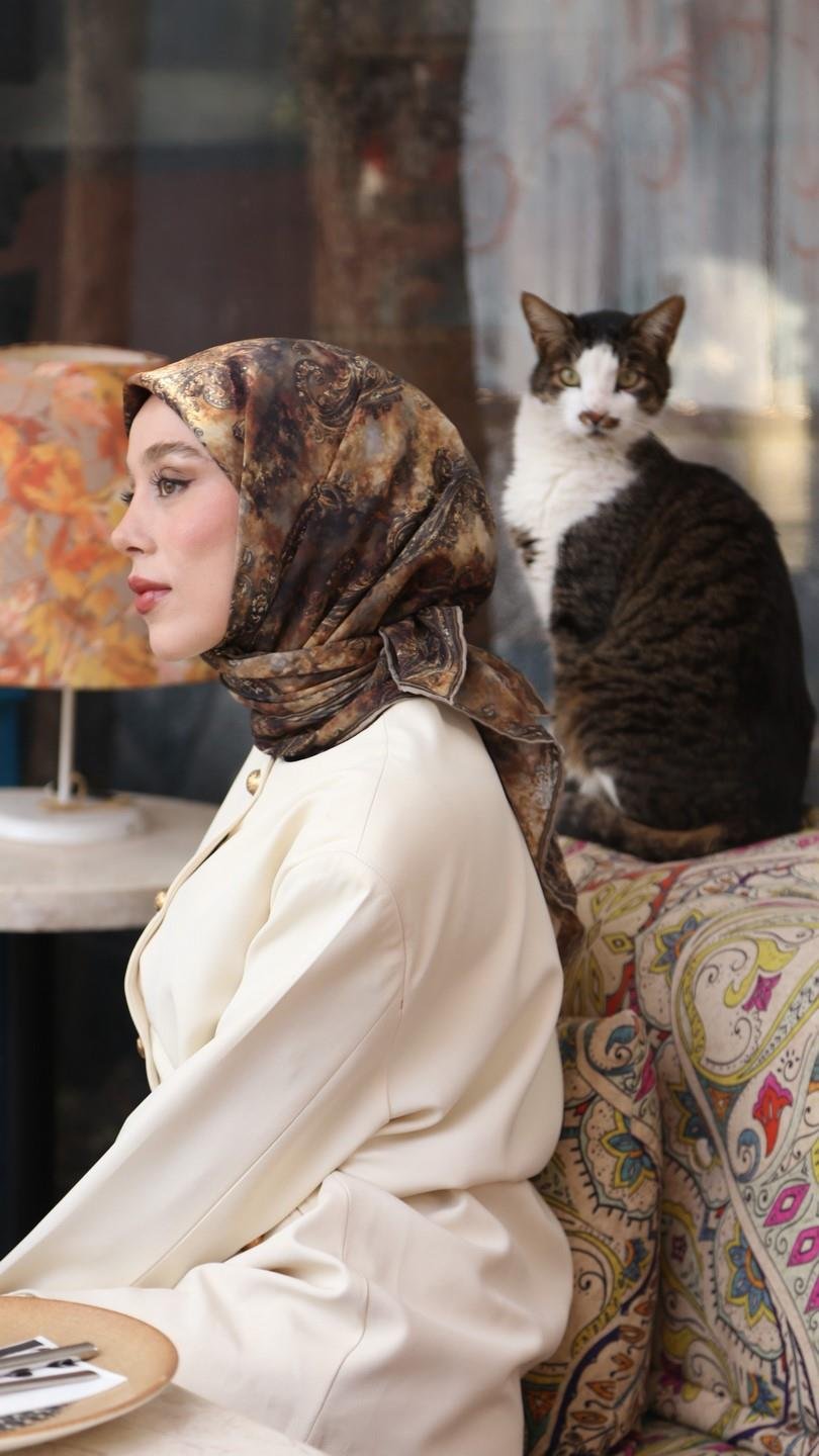 SAYE DESEN EŞARP SİYAH SARI