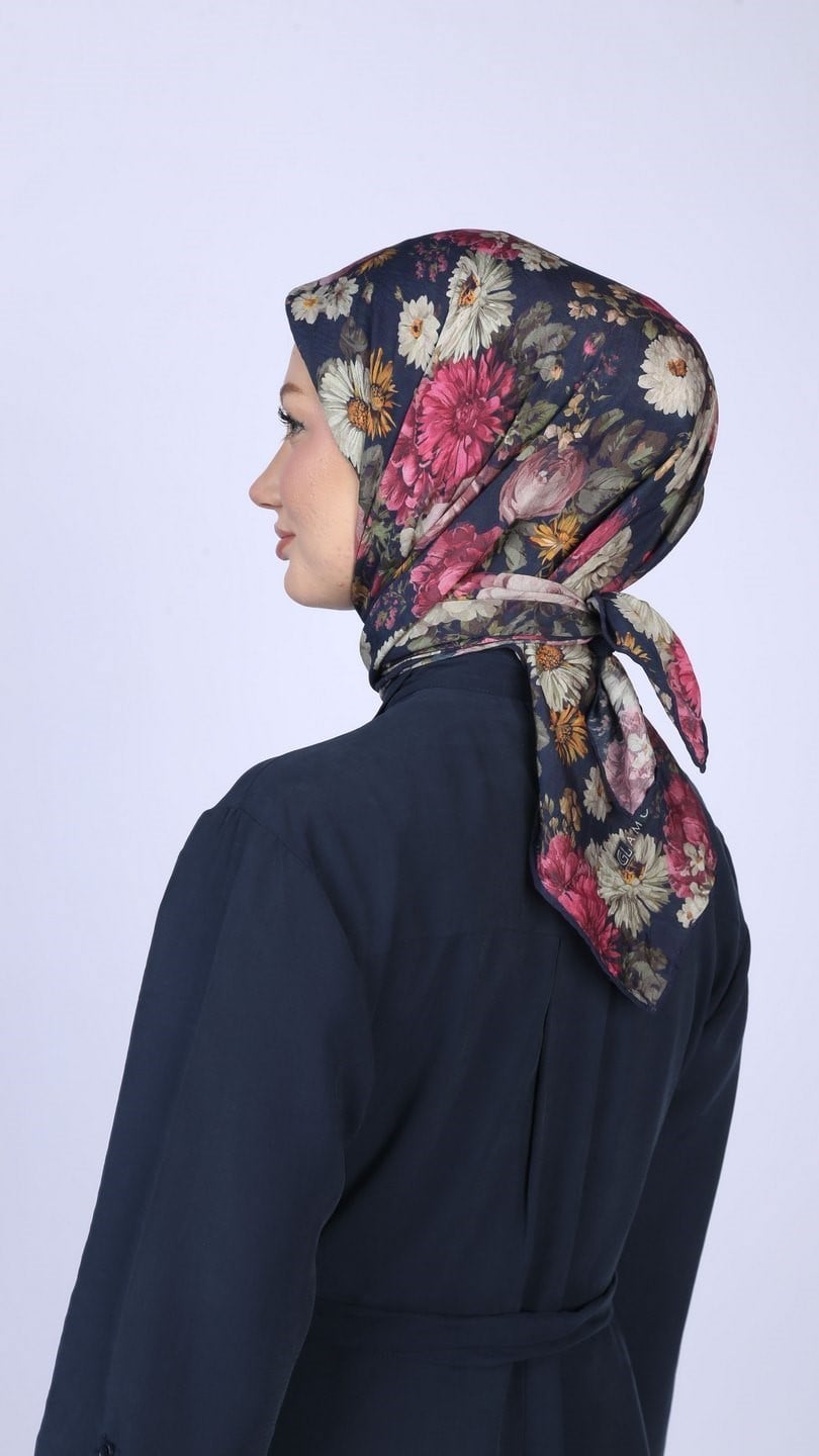 SECRET GARDEN DESEN EŞARP LACİVERT