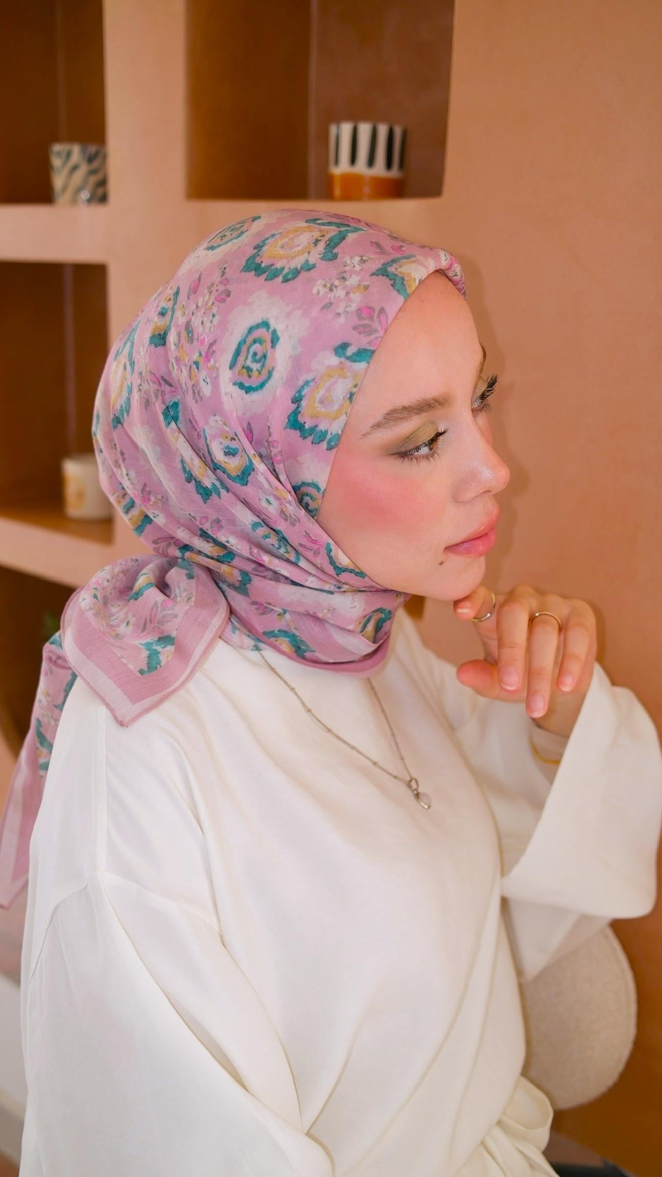 SOLENNE DESEN EŞARP PEMBE-1