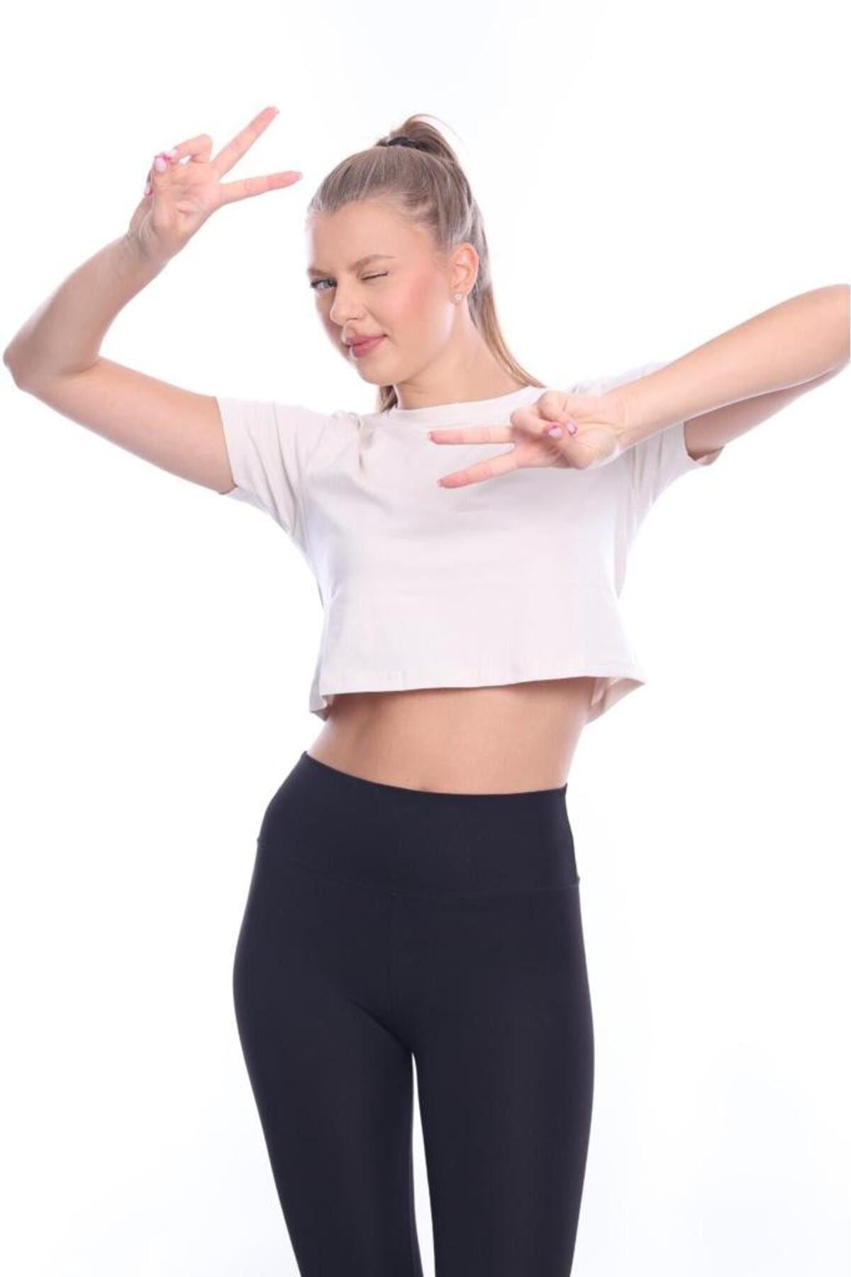 Süper Kalite Kadın Pamuk Penye Bej Rengi Kısa Kol Crop Top