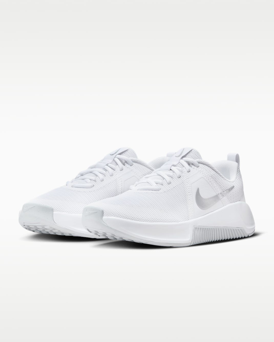 NIKE W MC TRAINER 3 Spor Ayakkabı Kadın
