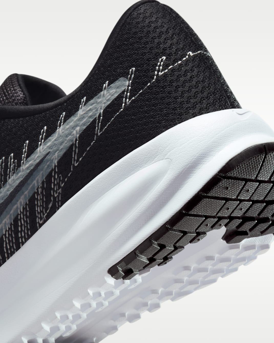 NIKE W NIKE RUN DEFY Spor Ayakkabı Kadın