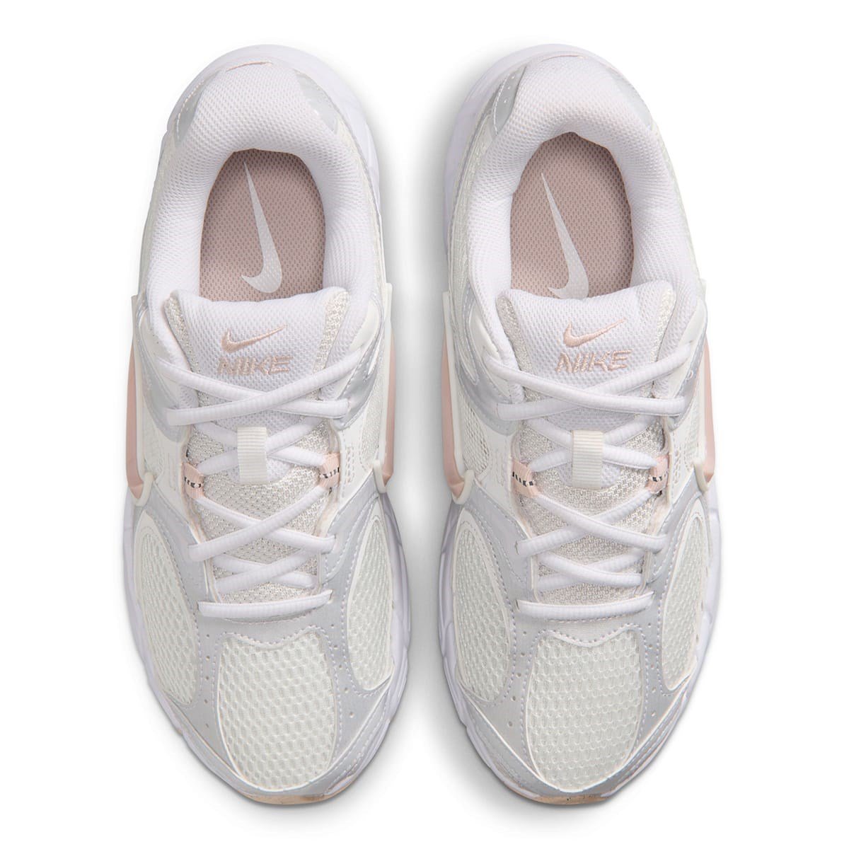 NIKE W V5 RNR Spor Ayakkabı Kadın