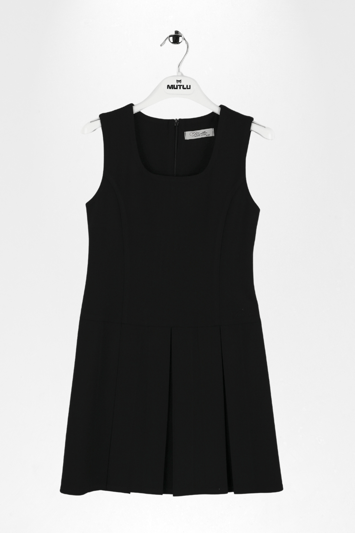 KIZ KULPLU NAKIŞLI OKUL JİLE