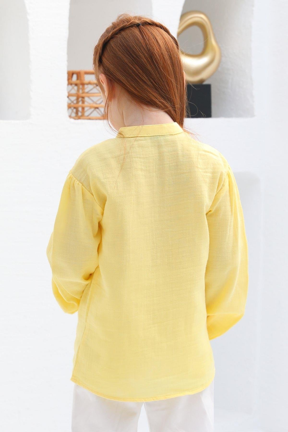 NAKIŞLI HAKİM YAKA KIZ MÜSLİN GÖMLEK