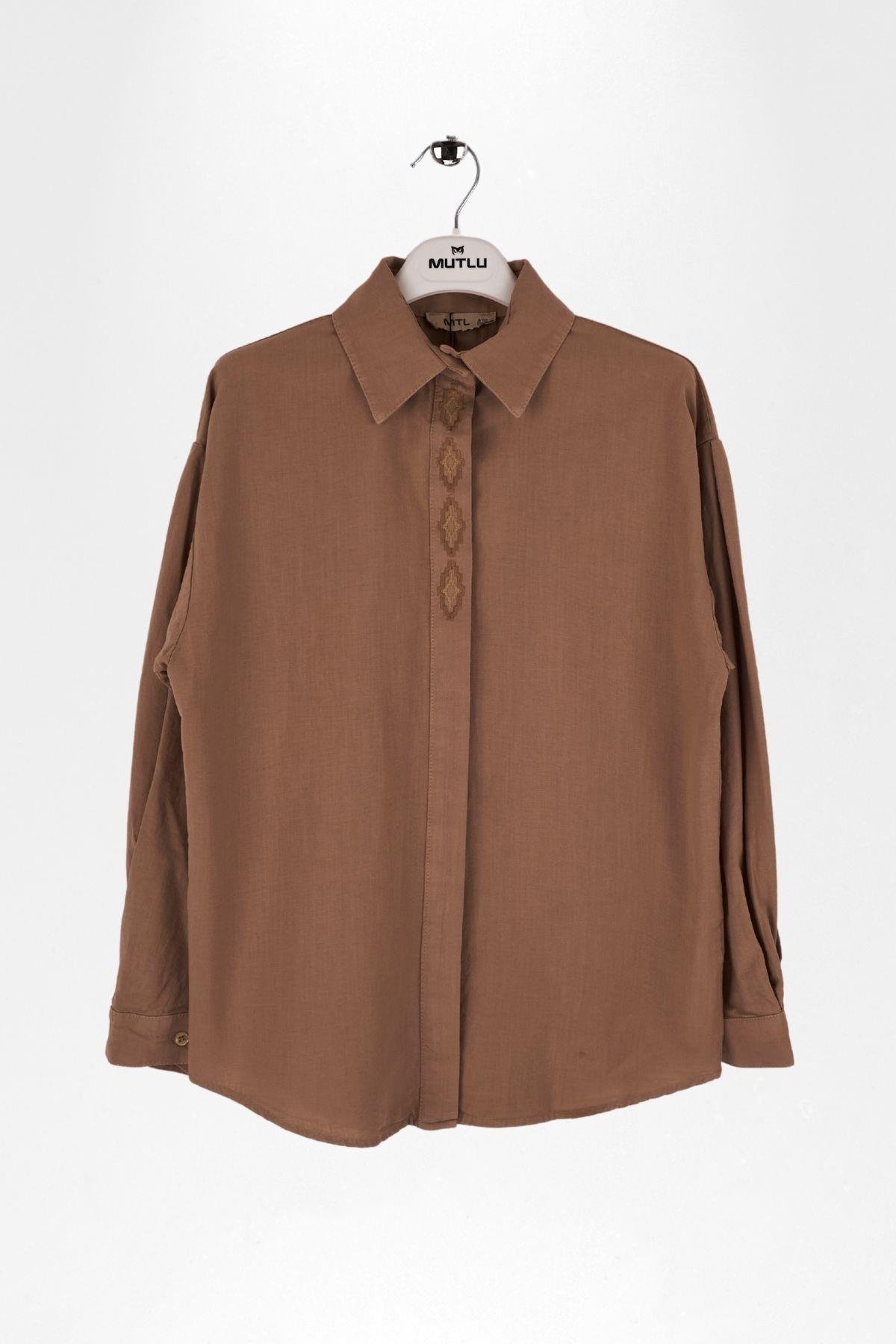 PAT NAKIŞLI KIZ KETEN GÖMLEK