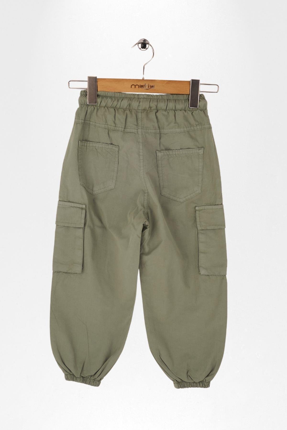 YANLARI KARGO CEP KIZ PANTOLON