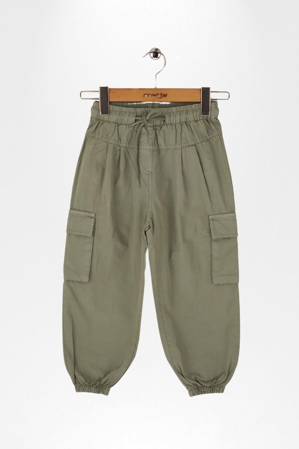 YANLARI KARGO CEP KIZ PANTOLON