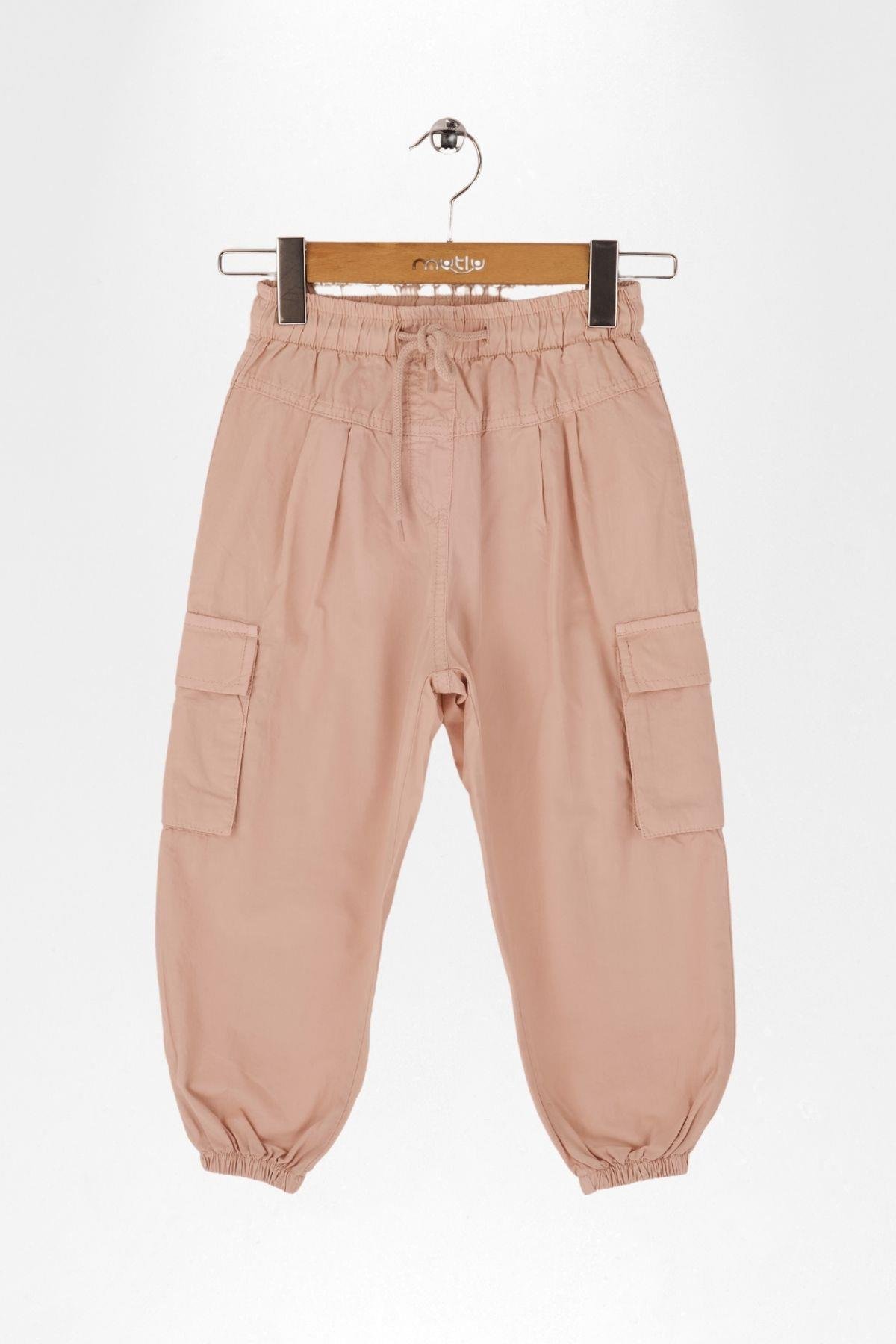 YANLARI KARGO CEP KIZ PANTOLON