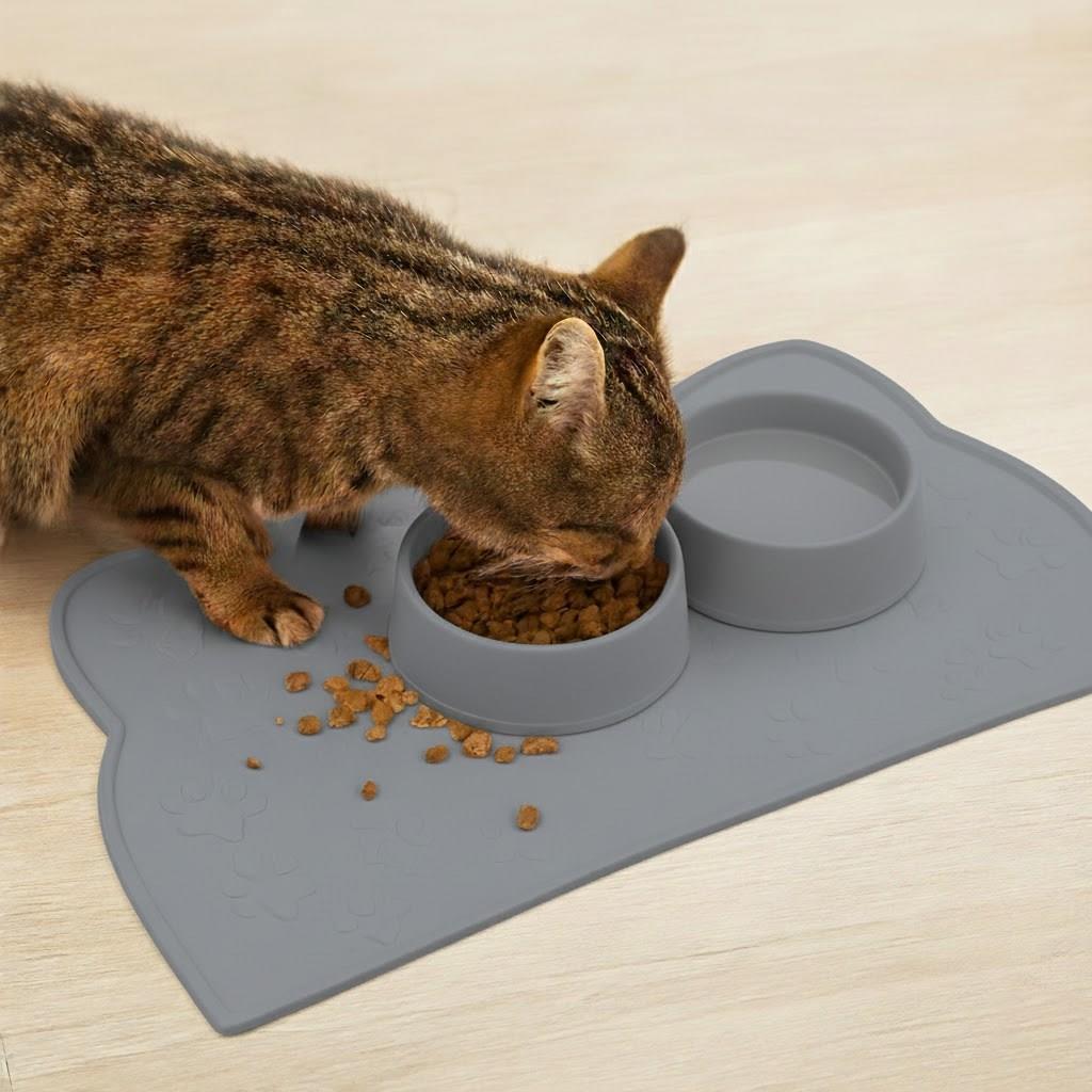 %100 Silikon Kaymaz Kedi Mama Matı (42x28 cm)