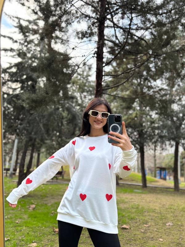 KALP BASKILI BEYAZ İPLİK SWEATSHİRT