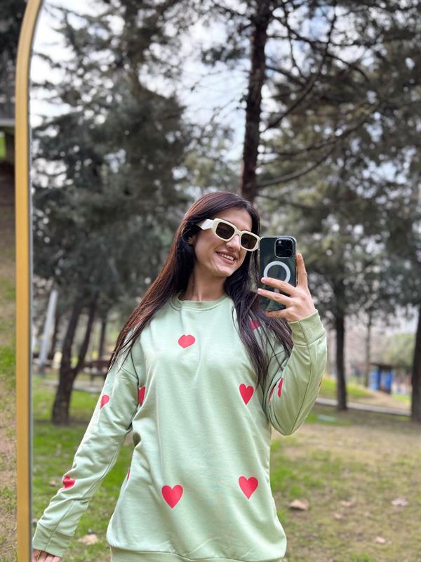 KALP BASKILI ÇAĞLA İPLİK SWEATSHİRT
