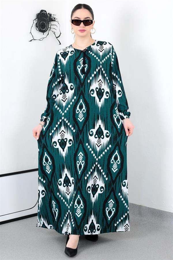 ZÜMRÜT BOHO PÜSKÜLLÜ BATTAL ELBİSE8461