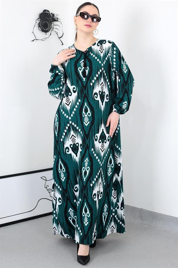 ZÜMRÜT BOHO PÜSKÜLLÜ BATTAL ELBİSE8461