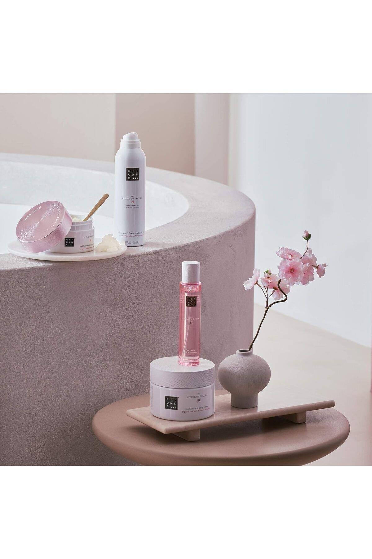 The Ritual Of Sakura Köpüklü Duş Jeli 200 ml Rice Milk & Cherry Blossom