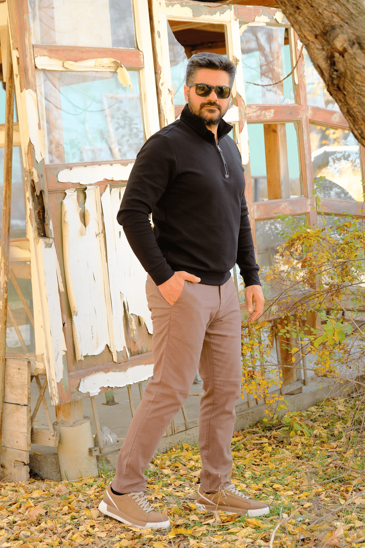 Erkek Yarım Fermuarlı Sweatshirt Siyah