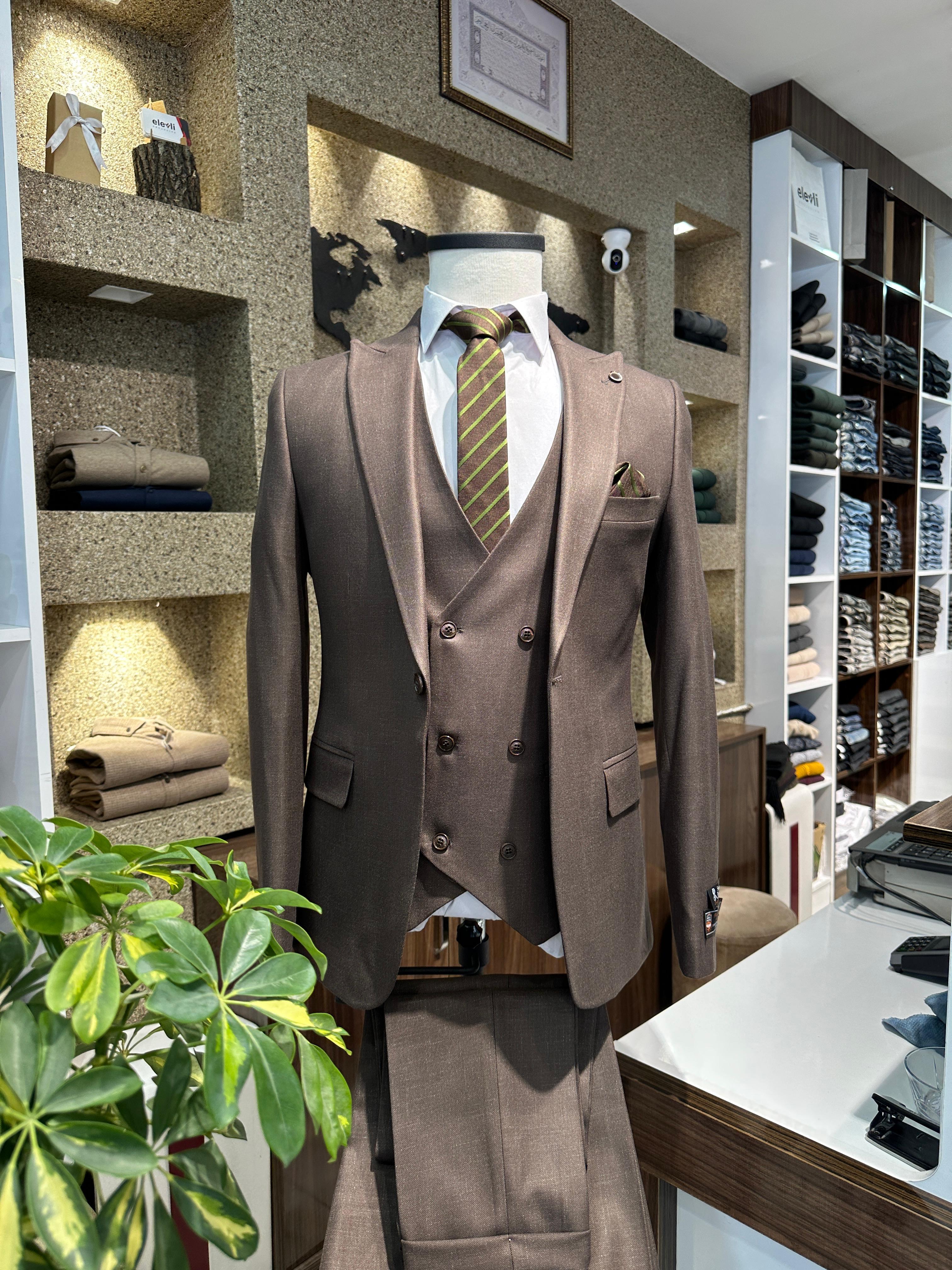 KAHVERENGİ TAKIM ELBİSE 6DRP