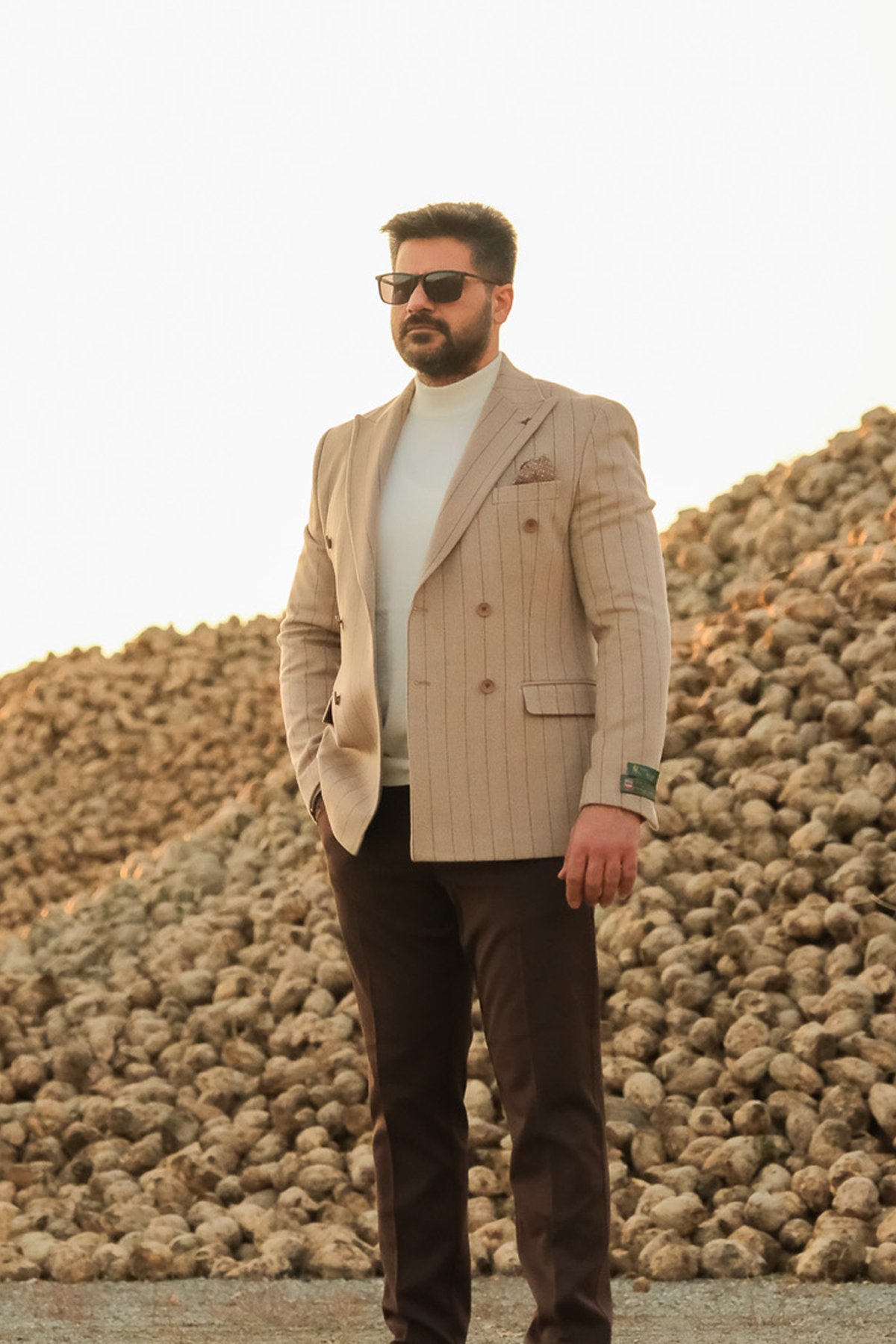 KRUVAZE ÇİZGİLİ SLİMFİT KAŞE CEKET BEJ