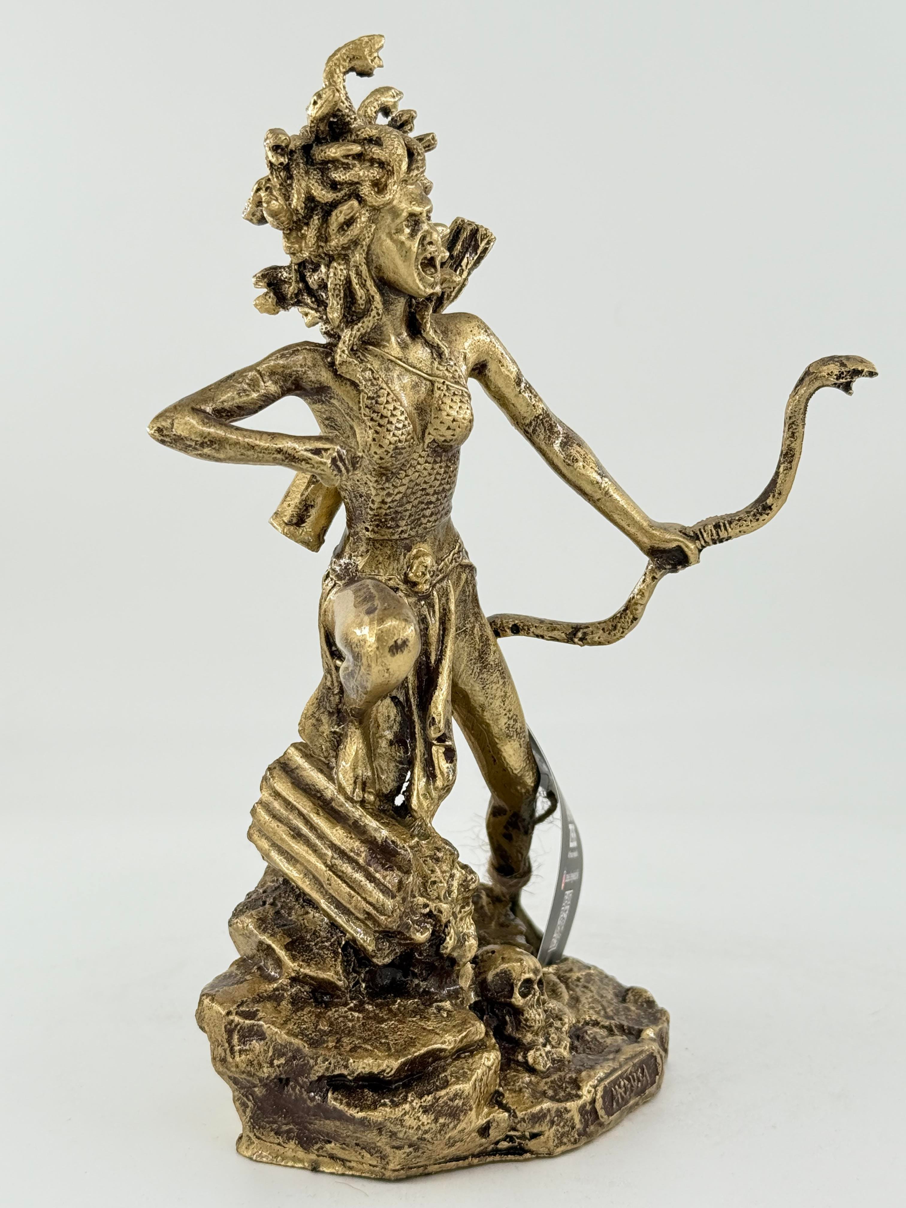 MEDUSA ÇIĞLIK