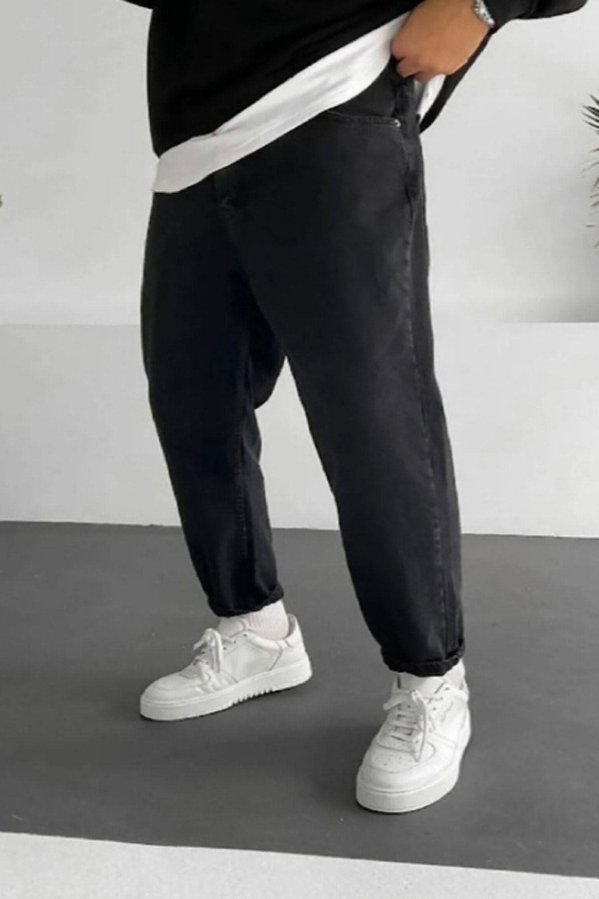 Boyfriend Rahat Kalıp Siyah Taşlamalı Kot Pantolon