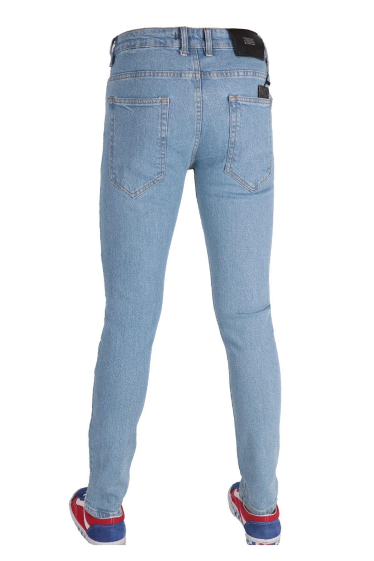 Erkek Lacivert İşlemeli Jean