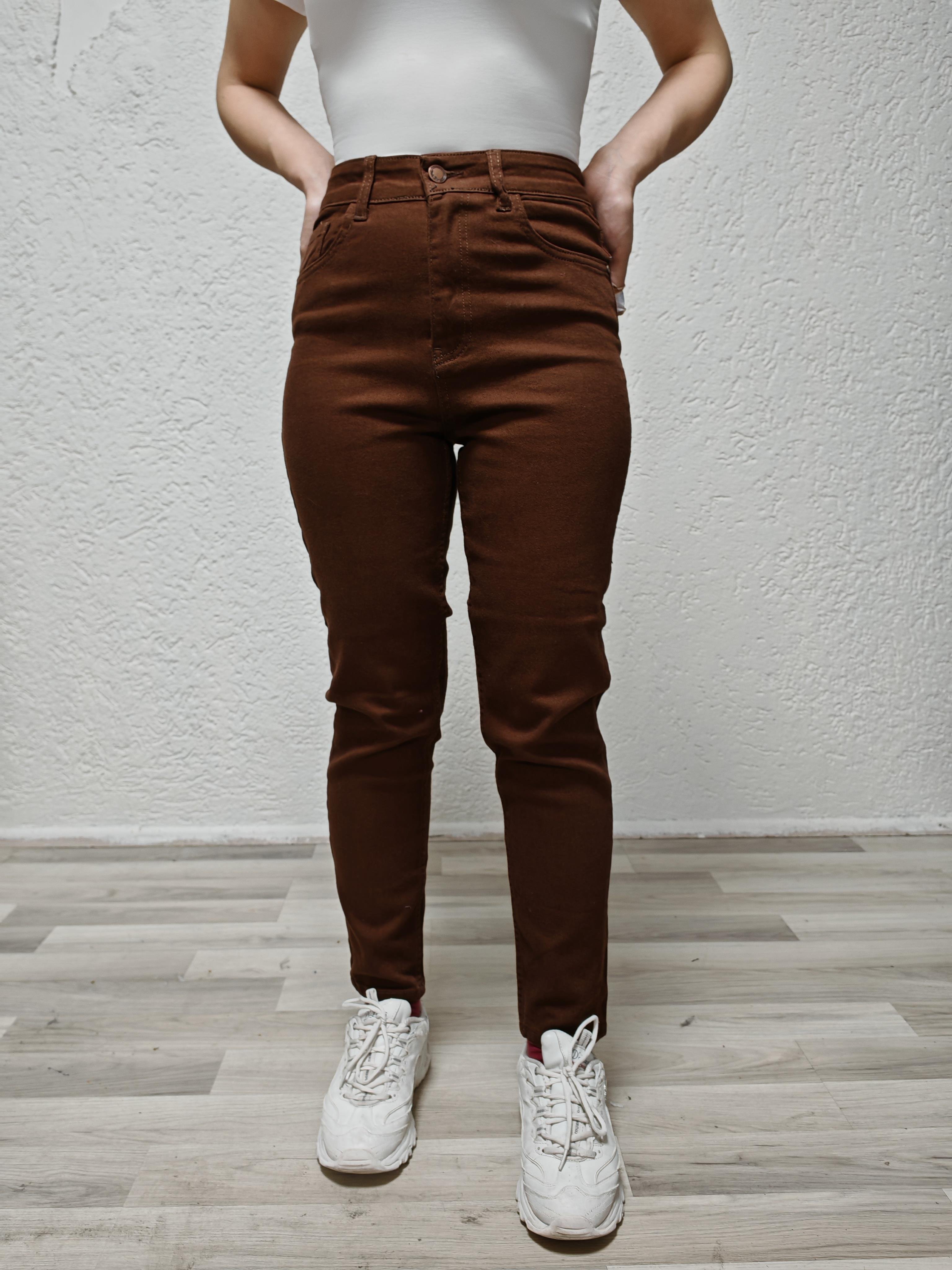 kahverengi mom jeans kadın pantolon