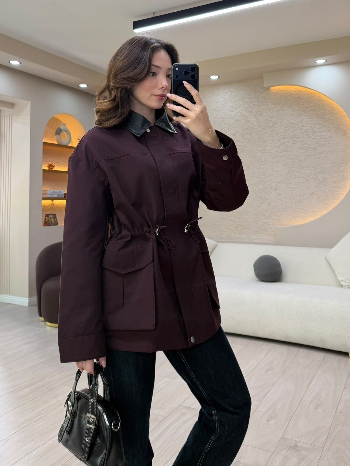 Bel Lastikli Cep Detaylı Kısa Trenç Yağmurluk Mont NVM-5718