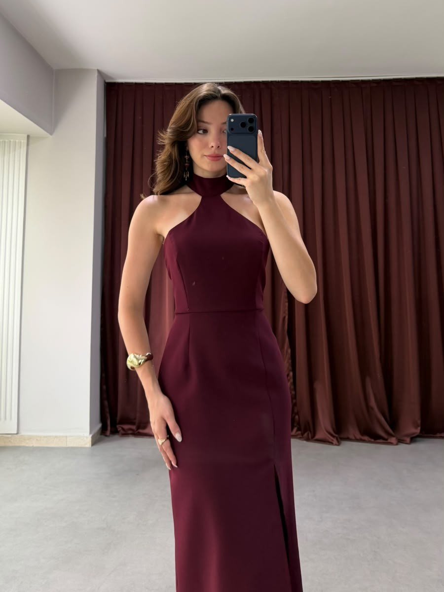 Halter Yaka Uzun Yırtmaçlı Elbise NVM-20595