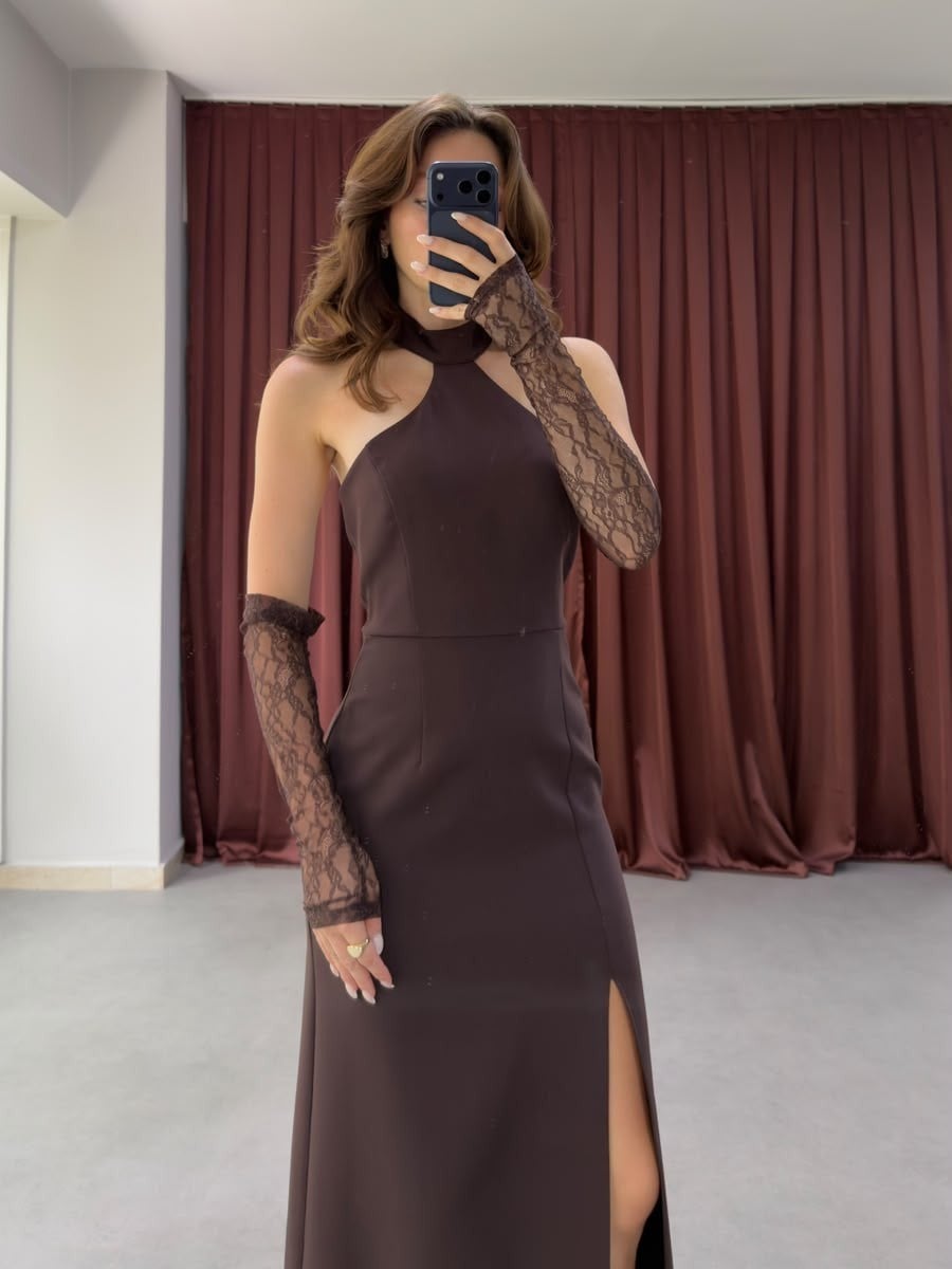Halter Yaka Uzun Yırtmaçlı Elbise NVM-20595