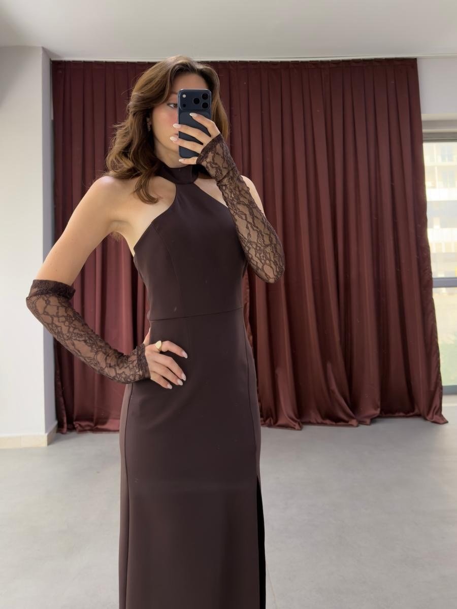 Halter Yaka Yırtmaçlı Uzun Elbise NVM