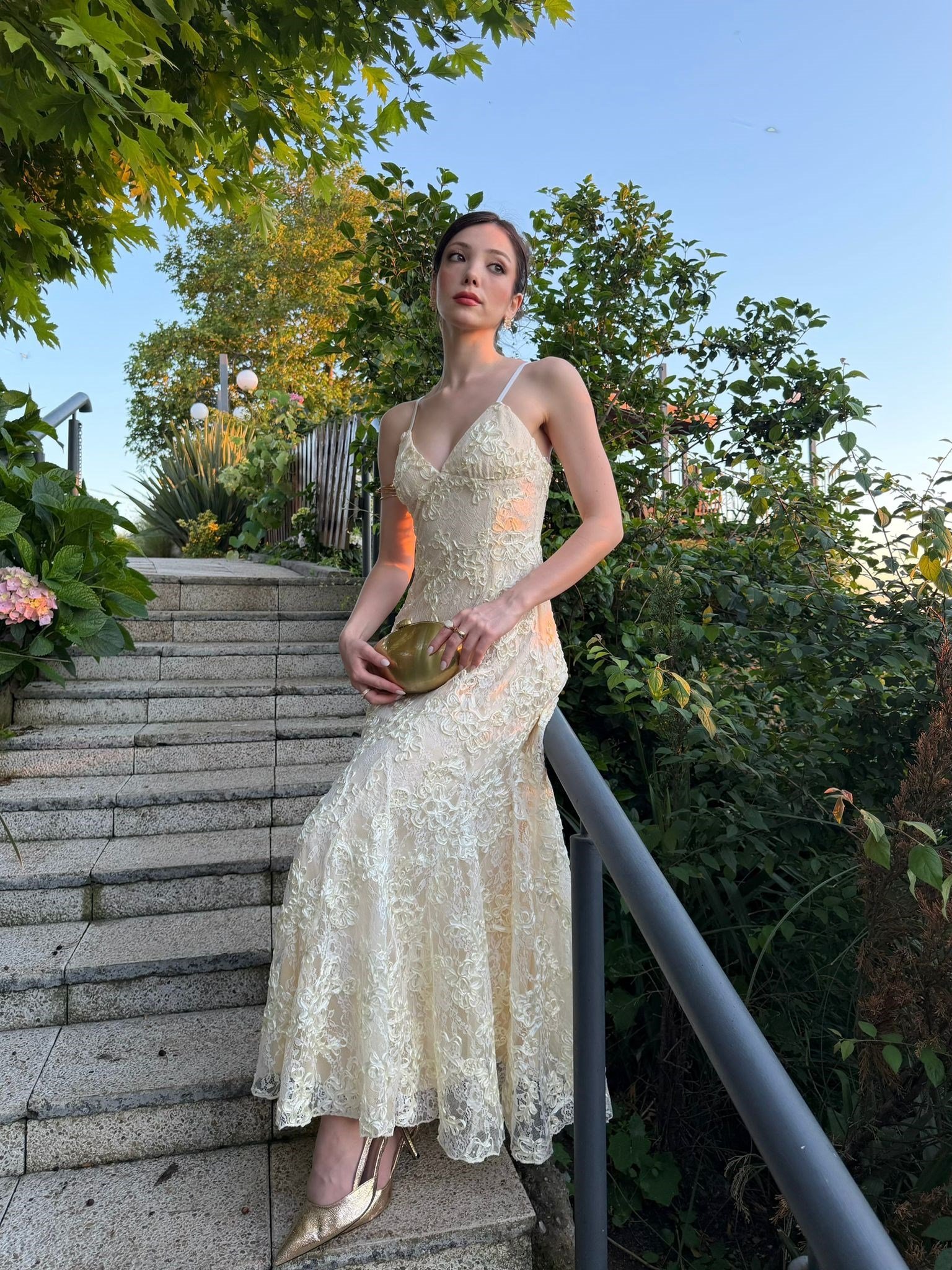 Özel Koleksiyon Flora İşlemeli Elbise NVM-20487