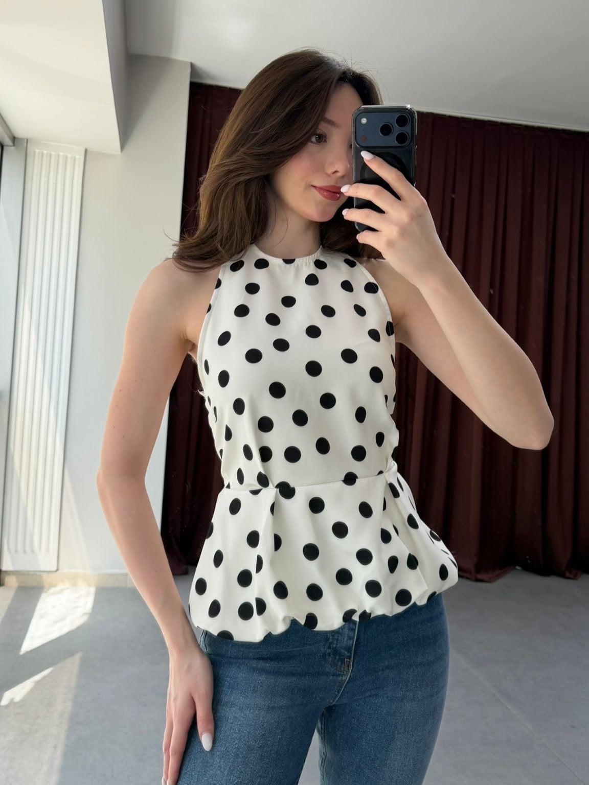 Siyah Puantiyeli Halter Yaka Volanlı Bluz NVM-20436