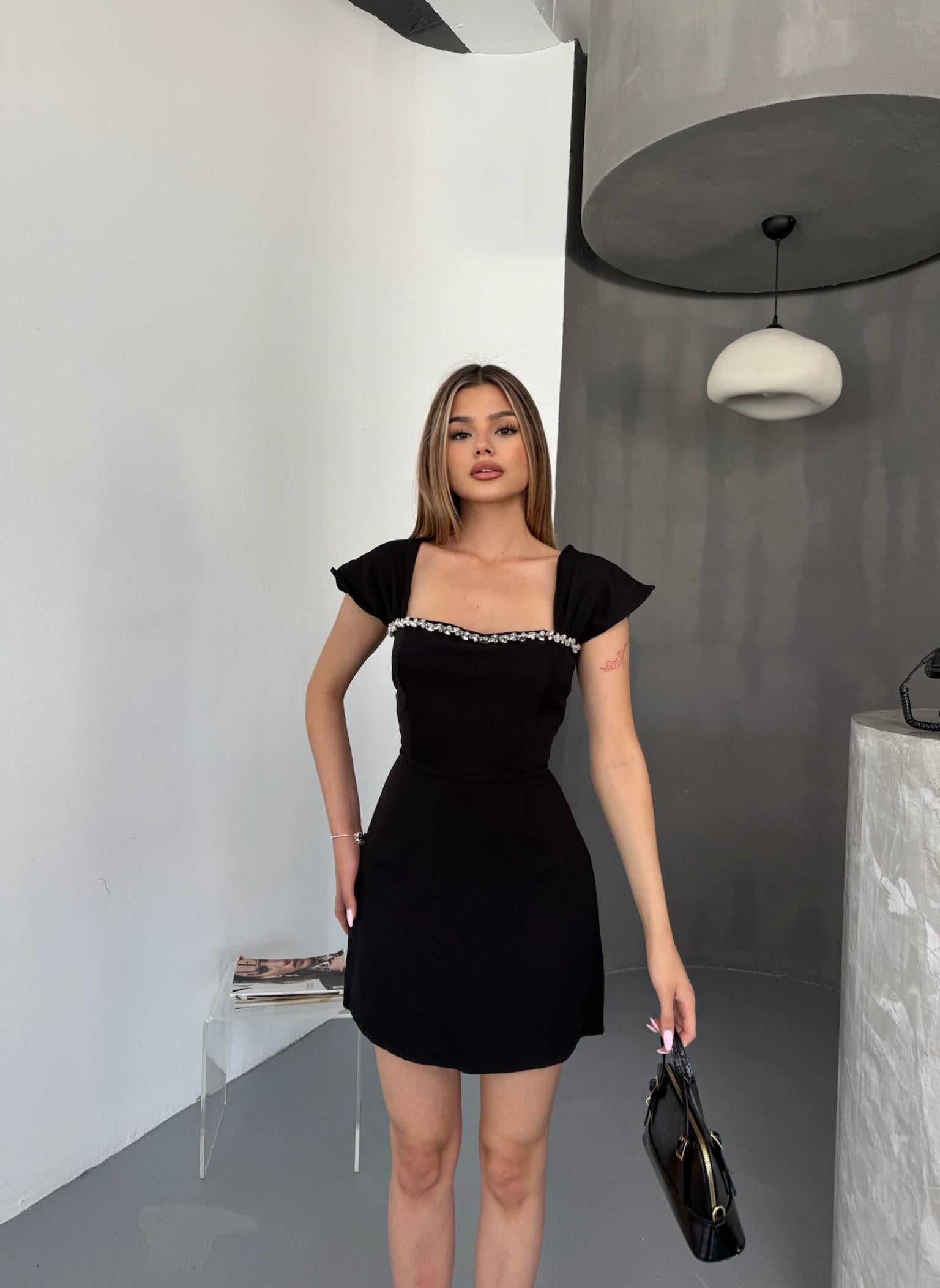 Siyah Taş Detaylı Mini Düğün Nişan Mezuniyet Kadın Elbise