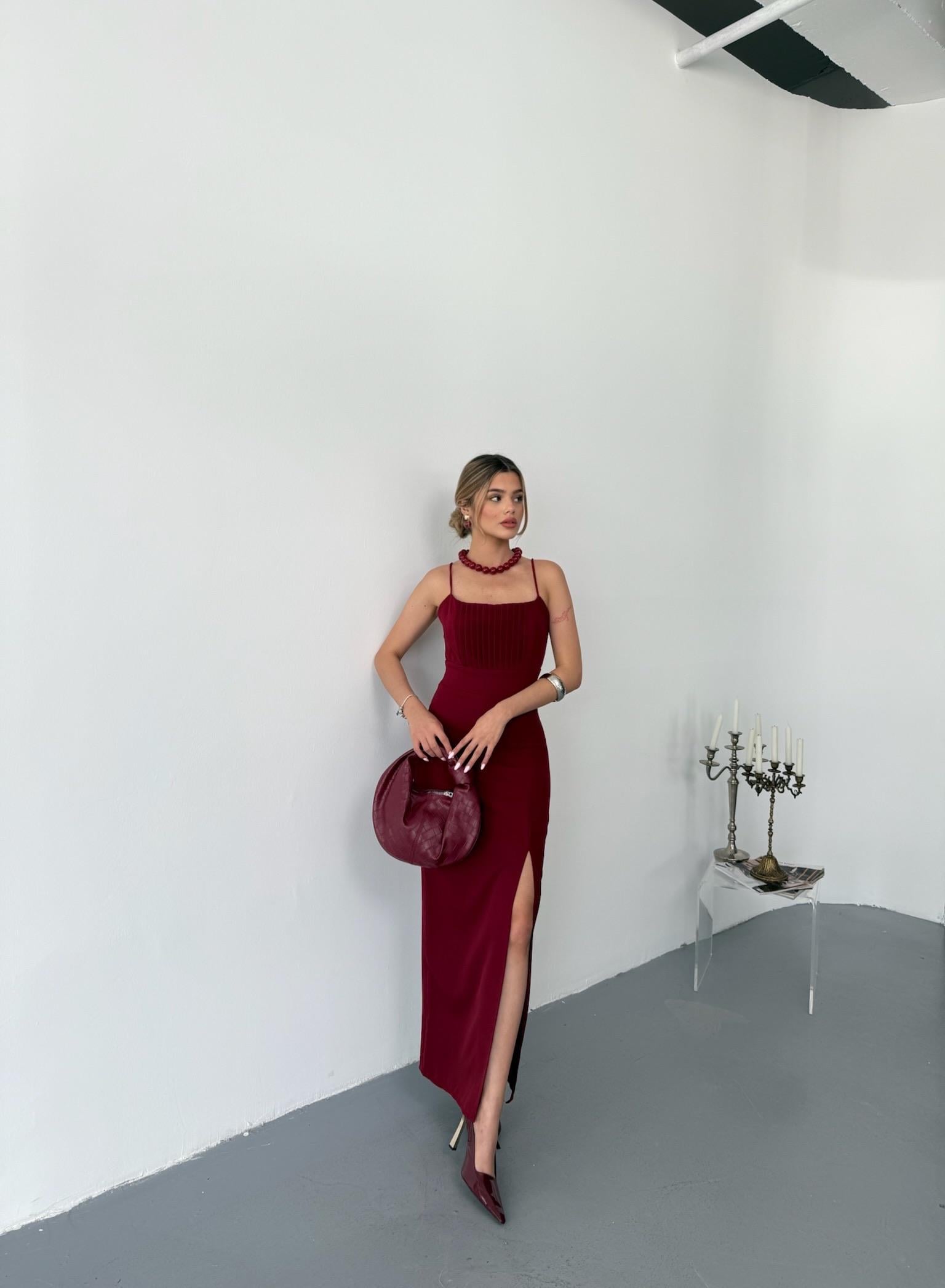 Yırtmaclı Uzun Abiye & Düğün & Nikah Elbisesi