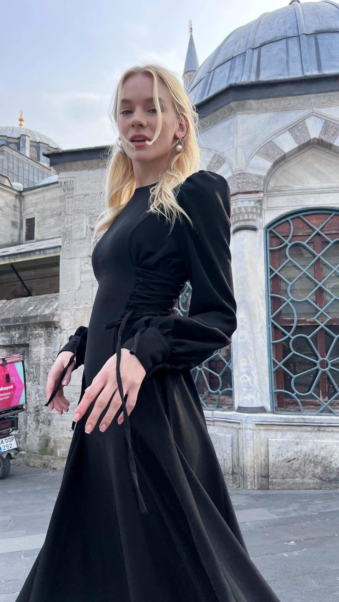 Julia özel elbise