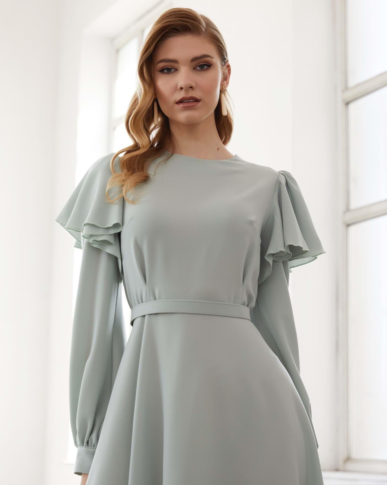 Linen Mint Kolları volanlı özel gün elbise