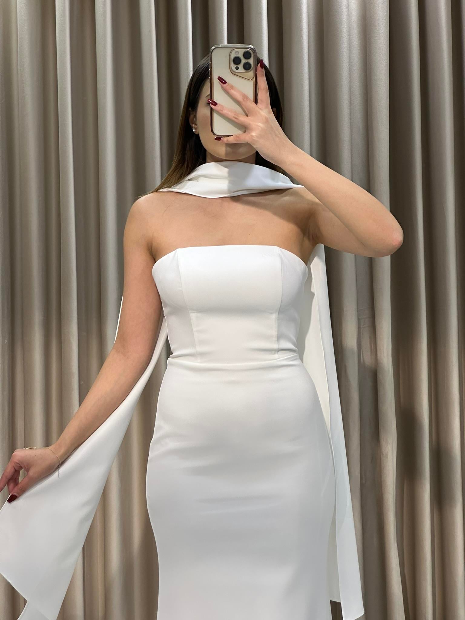 Beyaz Straplez Balık Model Abiye Elbise | Kaleiçi Yıldızlar