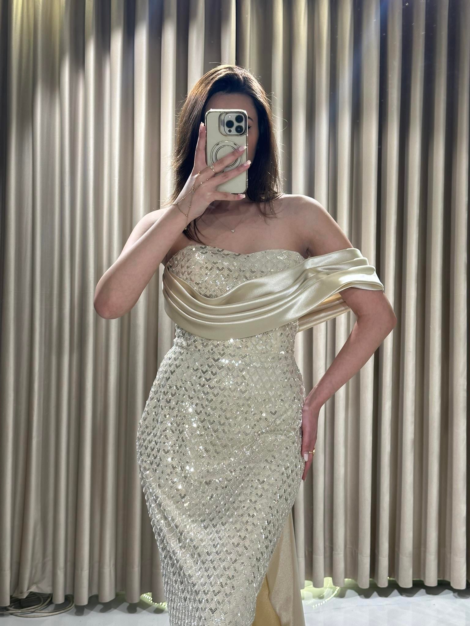 Gold Pul Payet Balık Model Abiye Elbise | Kaleiçi Yıldızla