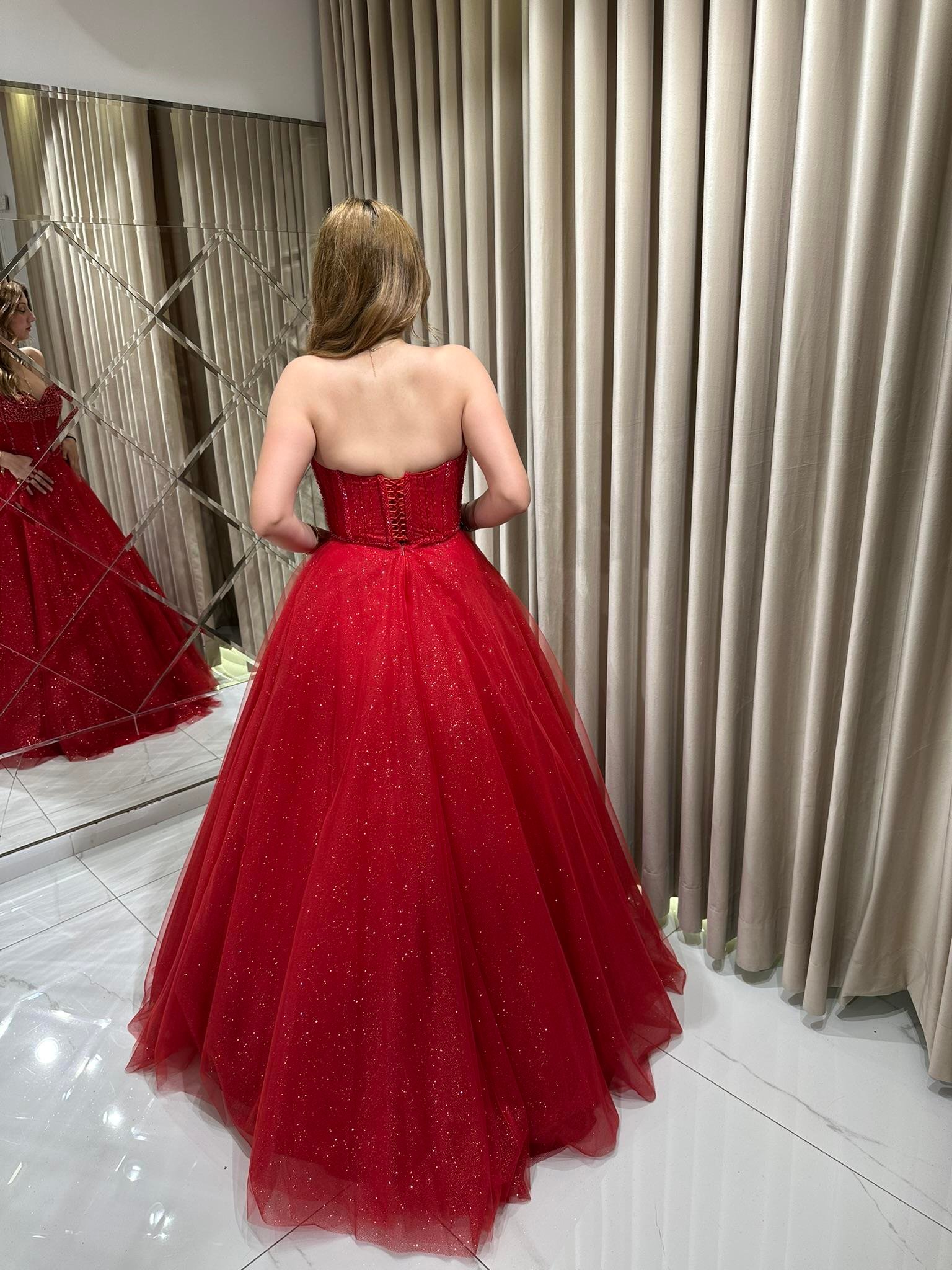 Kırmızı Çift Yaka Prenses Model Nişanlık-Abiye Abiye Elbise | Kaleiçi Yıldızlar