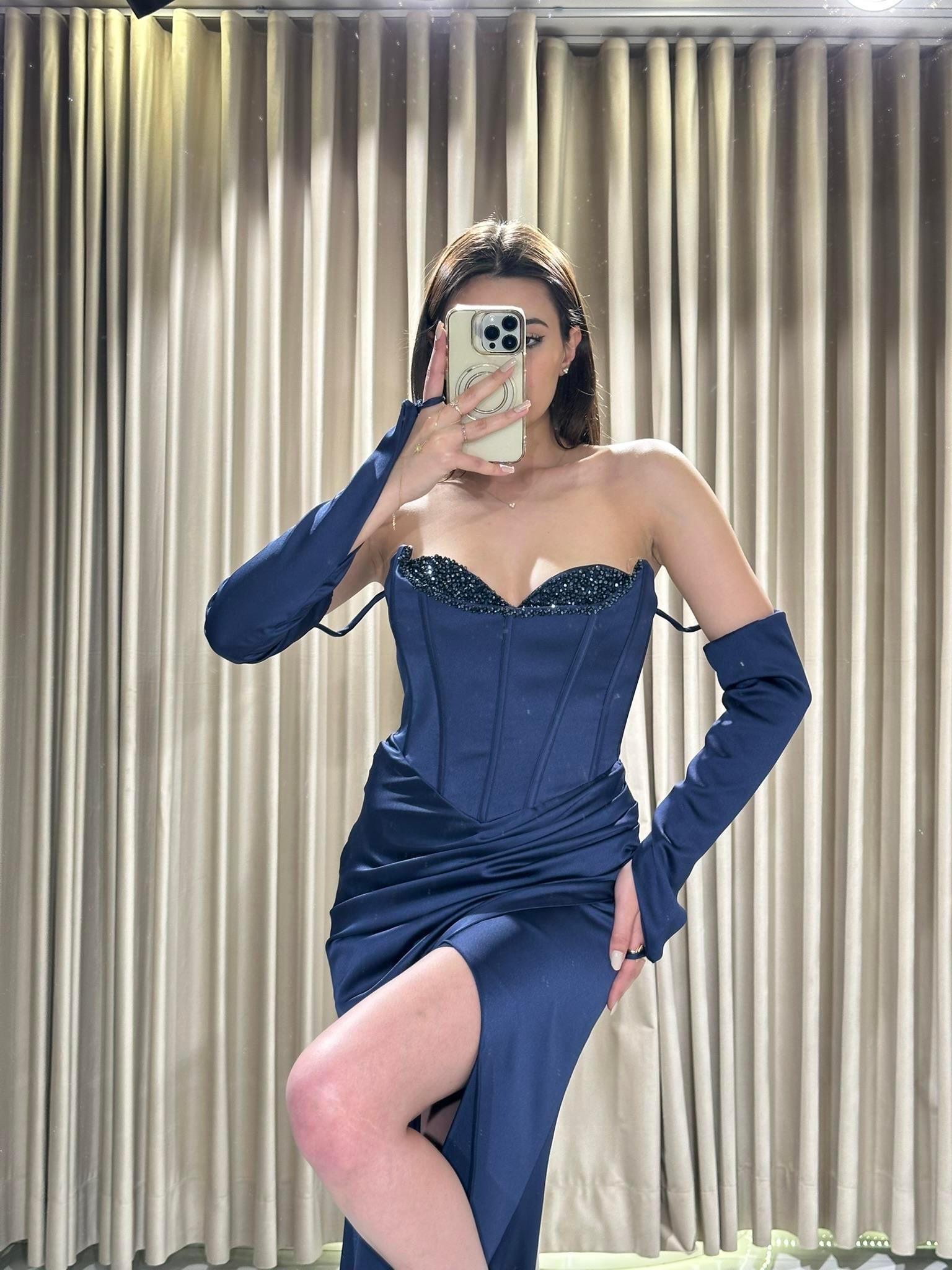 Lacivert Saten Korsajlı Seyyar Kollu Abiye Elbise | Kaleiçi Yıldızlar