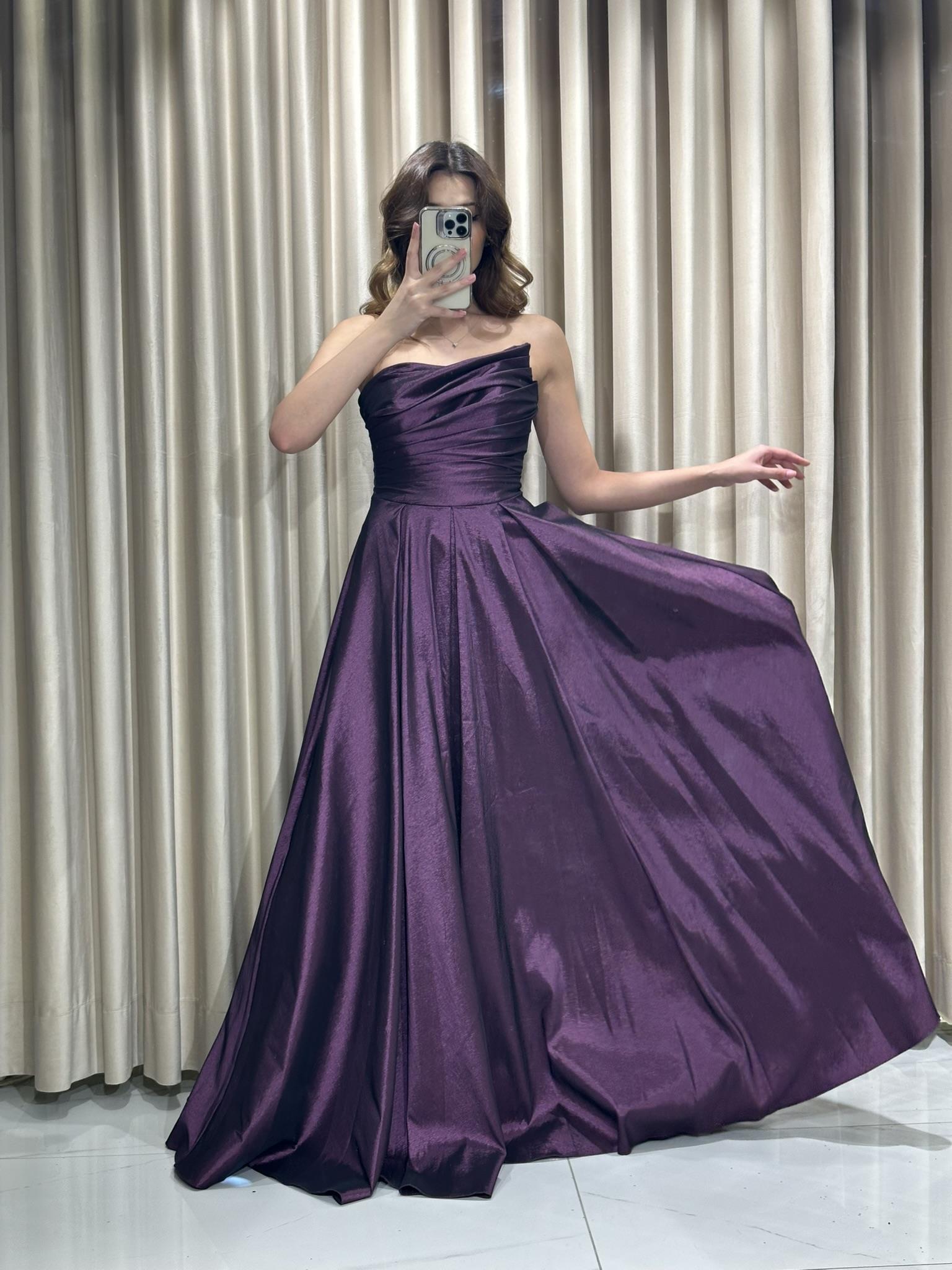 Önü Drapeli Uzun Rahat Kesim Uçuş Model Abiye Elbise HT5104